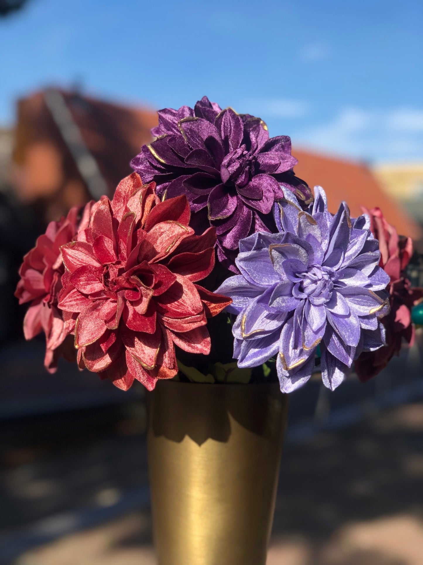 Velvet Dahlia | Lila Woonunique